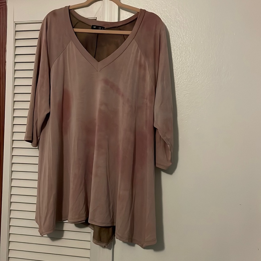 Lady's top